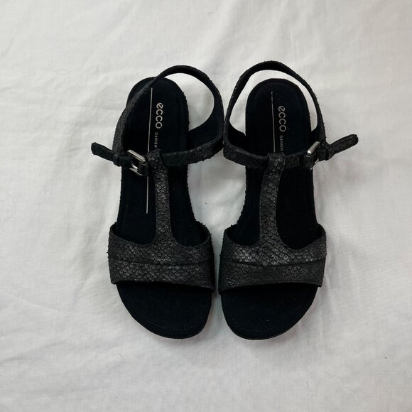 Ecco Black Scale Print Leather T-Strap Touch 25 Sandals EU 36 US 5 - Picture 3 of 12